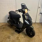 Piaggio zip 125cc 2t BLACK ON BLACK, Ophalen, Zo goed als nieuw, Tweetakt