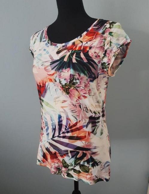 Nieuw Geisha T-shirt met all over print
Maat S, Kleding | Dames, Tops, Nieuw, Maat 36 (S), Overige kleuren, Korte mouw, Ophalen of Verzenden