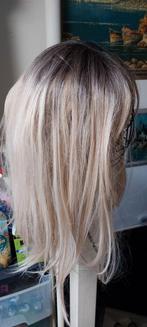 2 mooie pruiken, Sieraden, Tassen en Uiterlijk, Uiterlijk | Haarverzorging, Ophalen of Verzenden, Zo goed als nieuw