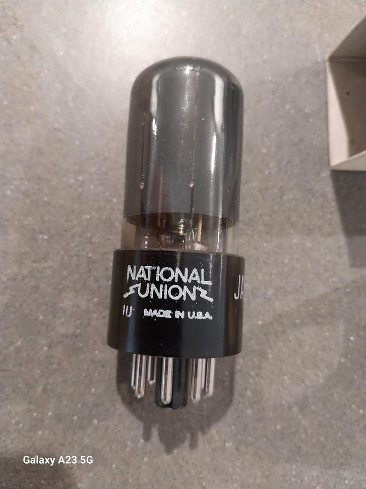 Te koop unieke box met 10 x JAN 6SL7GT mei 1945, Audio, Tv en Foto, Buizenversterkers, Buis of Buizen, Ophalen of Verzenden