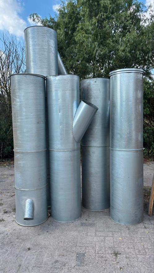 Buizen houtmot mot afzuiging werkplaats, Doe-het-zelf en Verbouw, Buizen en Afvoer, Gebruikt, 6 meter of meer, 40 tot 60 mm, Ophalen