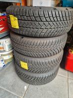 Winterbanden Honda CRV (inclusief velgen), Ophalen, Zo goed als nieuw