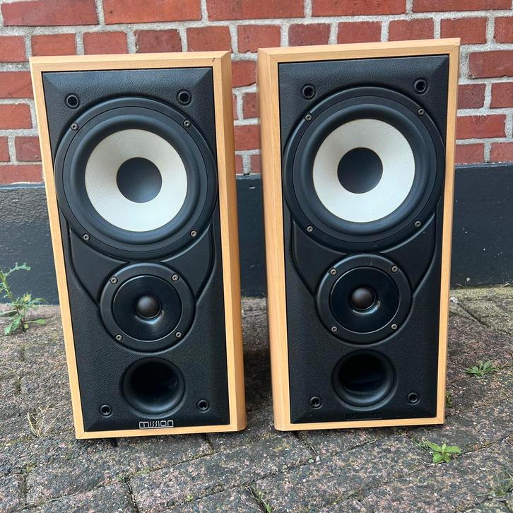 Mission 701 –Engelse topkwaliteit 2-weg Hi-Fi luidsprekers, Audio, Tv en Foto, Luidsprekers, Zo goed als nieuw, Front, Rear of Stereo speakers