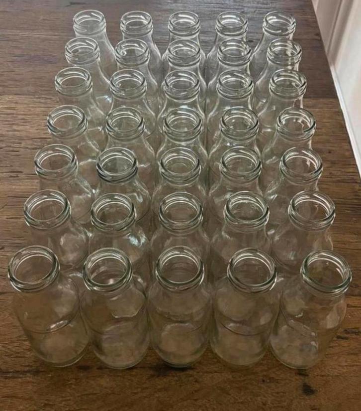 150 glazen flesjes vintage look, Verzamelen, Glas en Borrelglaasjes, Zo goed als nieuw, Overige typen, Ophalen