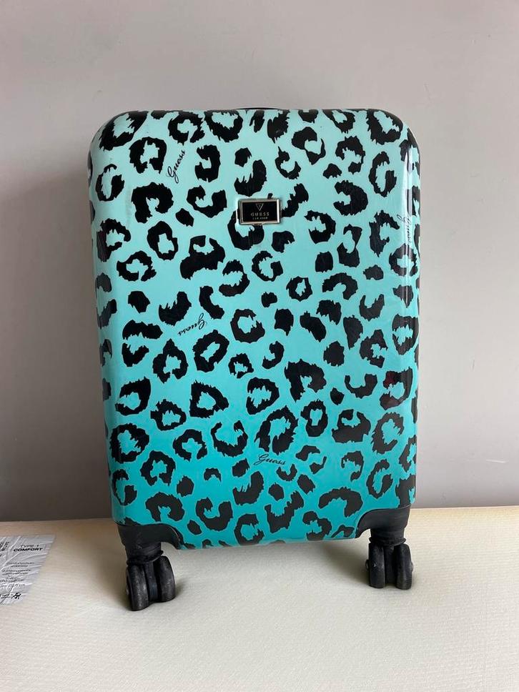 Guess Koffer met Luipaardprint, Sieraden, Tassen en Uiterlijk, Koffers, Gebruikt, Hard kunststof, 60 tot 70 cm, 55 cm of meer