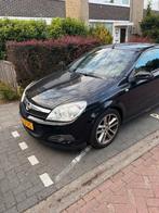 Opel Astra 1.8-16V 140pk 2007 Zwart, Auto's, 74 €/maand, 4 cilinders, Cabriolet, 4 stoelen