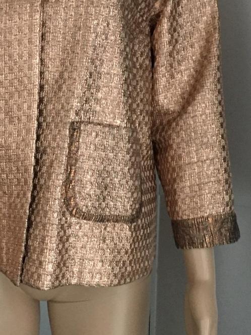 D35 Atos Lombardini Maat 42=L bruin/goud designer jasje, Kleding | Dames, Jasjes, Kostuums en Pakken, Zo goed als nieuw, Jasje