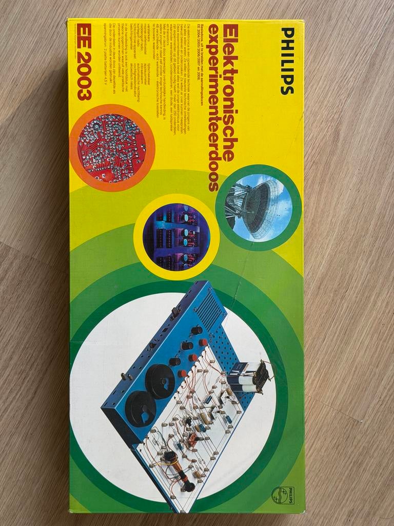 Philips EE2003 Elektrische Experimenteerdoos - Vintage, Hobby en Vrije tijd, Metaaldetectors, Gebruikt, 30 cm of minder, Overige merken