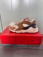 Nike Air Huarache x Stussy US11 EU45, Bruin, Nike, Nieuw, Ophalen of Verzenden