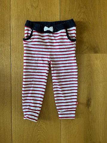 Feetje broek beschikbaar voor biedingen
