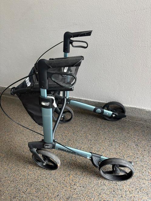 Mooie 99,- Rollator gemino  blauw grijs  topro styl, Diversen, Rollators, Opvouwbaar, Ophalen of Verzenden