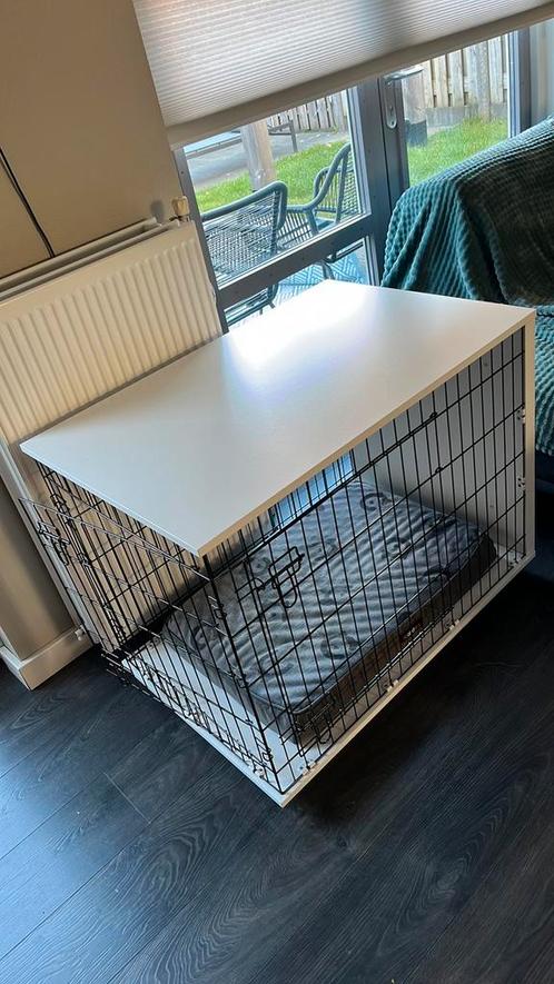 Honden bench kamer meubel, Dieren en Toebehoren, Hondenhokken, Zo goed als nieuw, Hondenhok, 65 tot 100 cm, 75 tot 110 cm, Ophalen