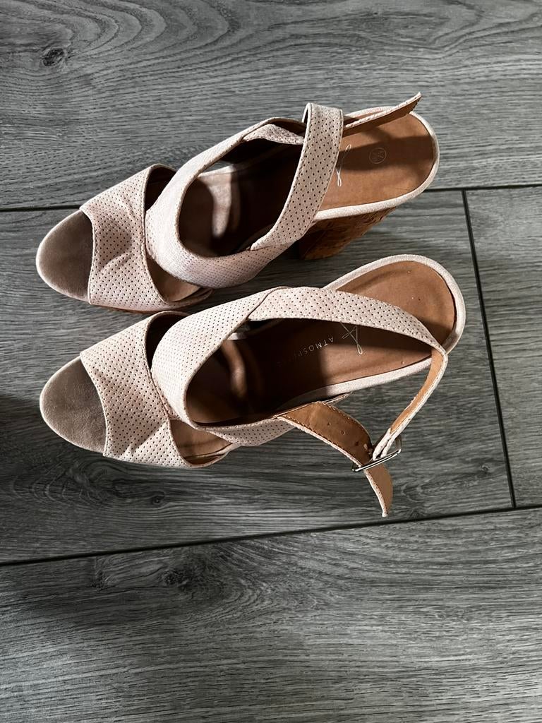 Sleehak, Kleding | Dames, Schoenen, Ophalen of Verzenden, Zo goed als nieuw