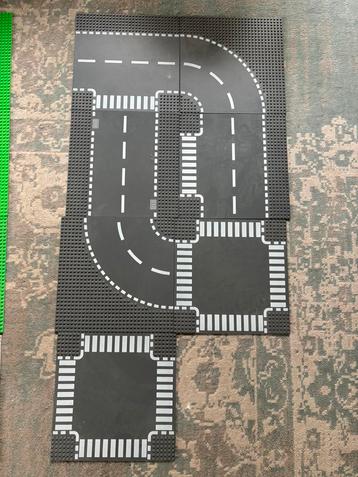 Lego bouwplaten wegen beschikbaar voor biedingen