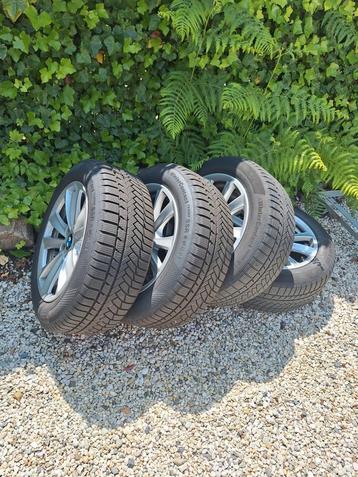4 BMW 17 inch velgen met 3 bruikbare winterbanden beschikbaar voor biedingen