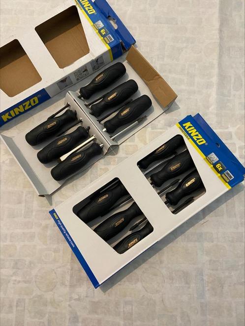 Kinzo Schroevendraaierset. Nieuw in verpakking., Doe-het-zelf en Verbouw, Gereedschap | Handgereedschap, Nieuw, Ophalen of Verzenden