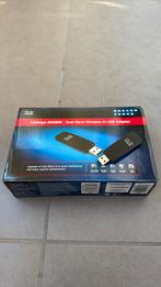 Linksys AE2500 dual band witeless-n usb adapter, Computers en Software, Netwerkkaarten, Ophalen of Verzenden, Zo goed als nieuw