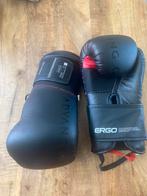 Boksinggear/muytai/kickboks/box, Sport en Fitness, Boksen, Ophalen of Verzenden, Zo goed als nieuw, Bokshandschoenen
