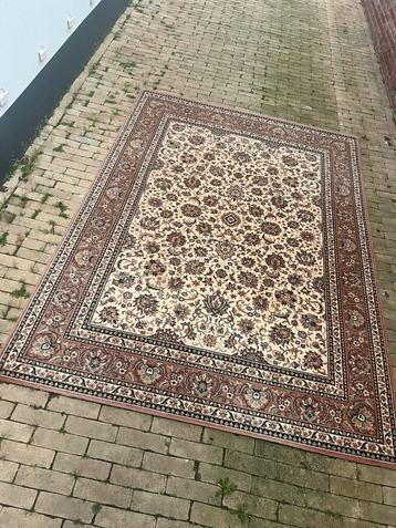 tabriz tapijt zuiver scheerwol 170 bij 240 cm beschikbaar voor biedingen