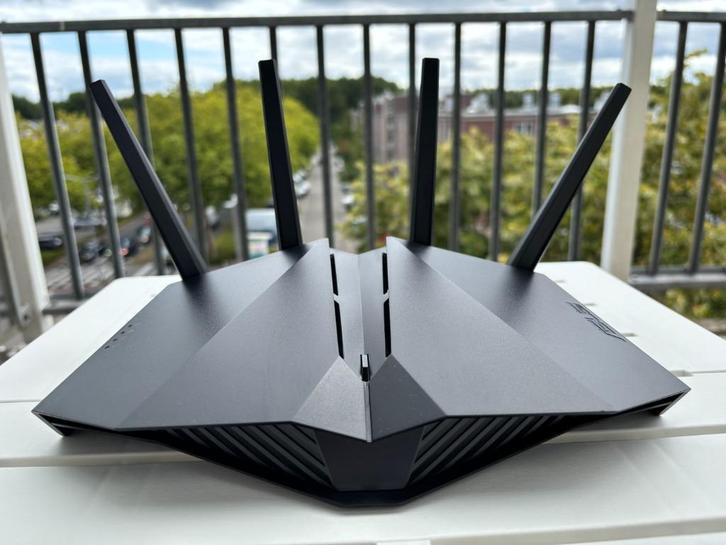 Supersnelle ASUS WiFi Router AX5400 Ophalen in Rotterdam €90, Computers en Software, Routers en Modems, Nieuw, Ophalen of Verzenden