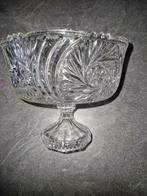 Een prachtige bewerkte oude grote kristallen snoep schaal, Ophalen of Verzenden