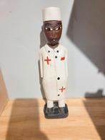 Houten afrikaans houten beeldje van een dokter, Ophalen of Verzenden