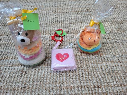 Babyspeelgoed; stapeltoren, buggyboekje, Dikkie Dik popje, Kinderen en Baby's, Speelgoed | Babyspeelgoed, Zo goed als nieuw, Overige typen