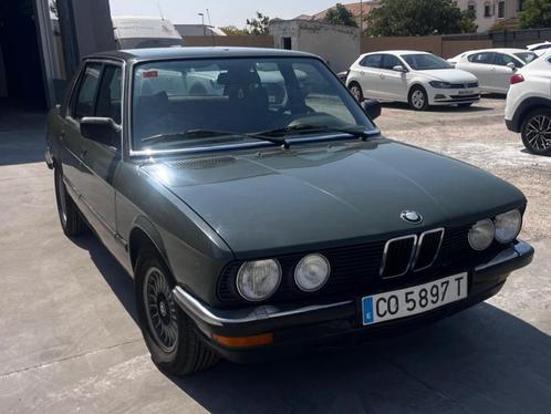 BMW 524TD, OLDTIMER, bj 1984, 100% origineel en roestvrij, Auto's, Oldtimers, Bedrijf, ABS, Centrale vergrendeling, Elektrische buitenspiegels