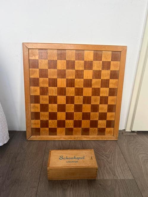 Schaakbord met Schaakstukken – Hofmas Spelen Aljechins, Hobby en Vrije tijd, Denksport en Puzzels, Schaken, Minder dan 500 stukjes