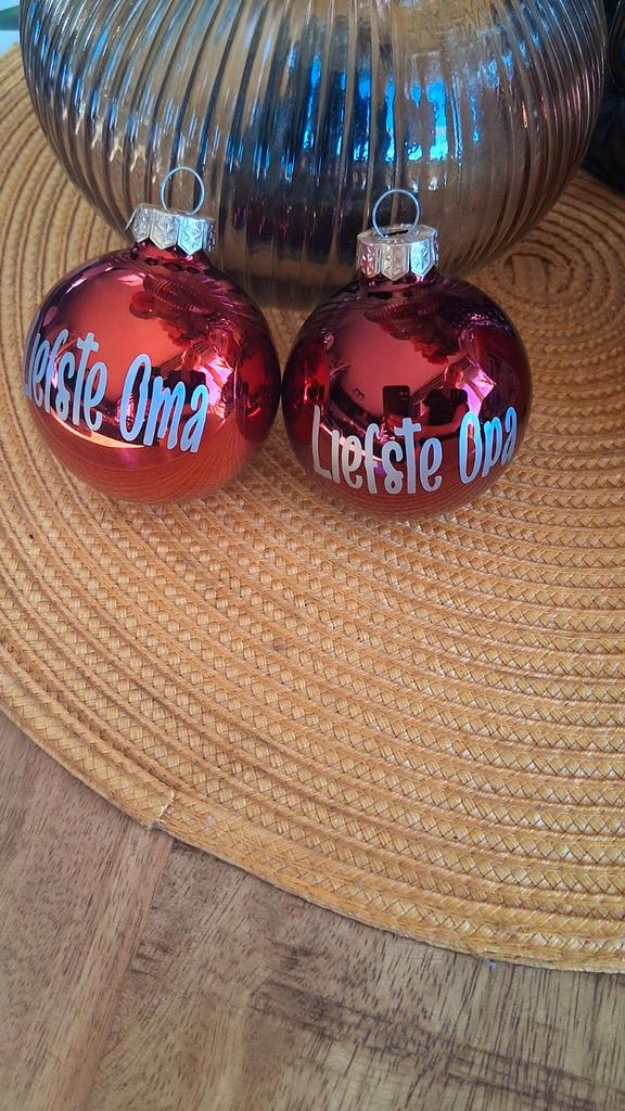 Kerstballen liefste Opa Liefste Oma, Diversen, Kerst, Ophalen