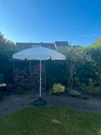 Creme parasol met voillant en voet, Ophalen, Zo goed als nieuw