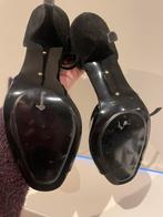 Zwarte hakken Zara, Kleding | Dames, Pumps, Zwart, Ophalen of Verzenden, Zo goed als nieuw