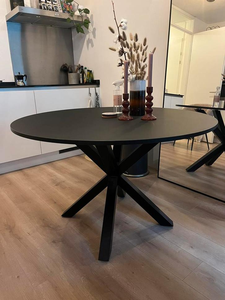 Mooie Kave Home eettafel, Huis en Inrichting, Tafels | Eettafels, Zo goed als nieuw, 100 tot 150 cm, Rond, Ophalen