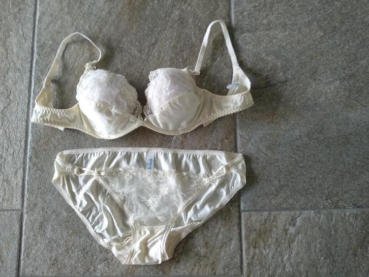 NIEUWE MERK BH, Kleding | Dames, Overige Dameskleding, Nieuw, Ophalen of Verzenden