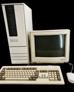 GEZOCHT  COMMODORE AMIGA 4000T, Computers en Software, Vintage Computers, Ophalen of Verzenden, Commodore