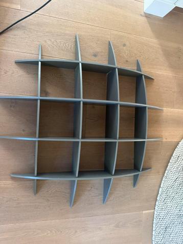 Vintage Wandkast design  beschikbaar voor biedingen