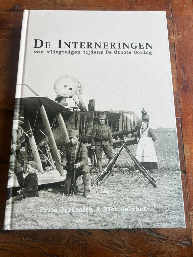 Naslagwerk LVA Internering vliegtuigen Zeeland België fokker, Verzamelen, Verzenden, Nederland, Boek of Tijdschrift