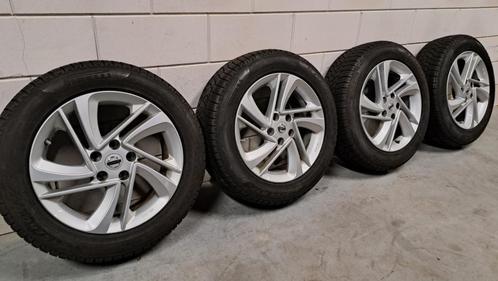 Lichtmetalen velgen Nissan Qashqai Juke 215/60/17, Auto-onderdelen, Banden en Velgen, Banden en Velgen, Zomerbanden, 17 inch, 215 mm