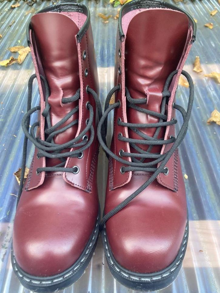Solovair boots maat 44 / 8 eye Oxblood Red, Kleding | Heren, Schoenen, Zo goed als nieuw, Boots, Overige kleuren, Ophalen of Verzenden