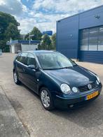 Volkswagen Polo 1.4 55KW 2004 Grijs, Auto's, Voorwielaandrijving, 15 km/l, 74 pk, 4 cilinders