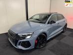 Audi RS3 2.5 TFSI QUATTRO 2024 KERAMISCH/MASSAGE/KEMORA/HUD/, Auto's, Audi, Automaat, Gebruikt, Zwart, RS3