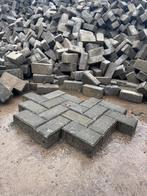Gebruikte betonklinkers 8 cm – grijs, Ophalen, Gebruikt, Klinkers, 10 m² of meer