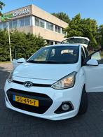 Hyundai i10 1.25 5dr | Airco | Cruise | Verw. Stoel & Stuur, Auto's, Hyundai, 916 kg, 4 cilinders, Wit, Handgeschakeld
