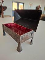 antiek kistje sieraden of bureau Amsterdamse School art deco, Ophalen of Verzenden, Brons