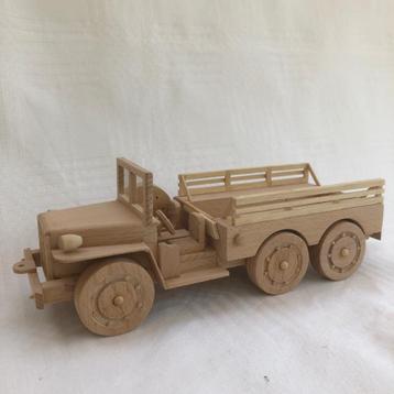 Dodge WC 63 schaal 1 : 25 beukenhout. beschikbaar voor biedingen