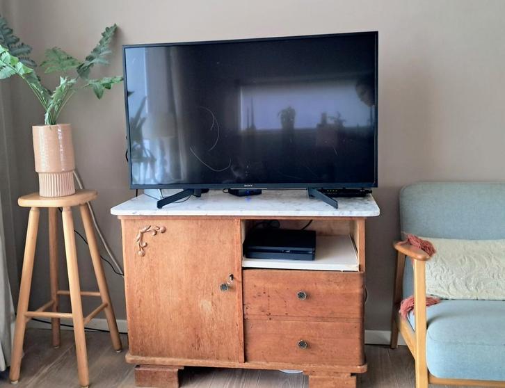 Vintage kastje met marmeren blad, Huis en Inrichting, Kasten | Dressoirs, Zo goed als nieuw, 50 tot 100 cm, 25 tot 50 cm, Ophalen