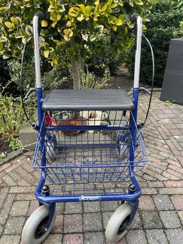 Thuanse Quattro Marathon rollator PAARS beschikbaar voor biedingen