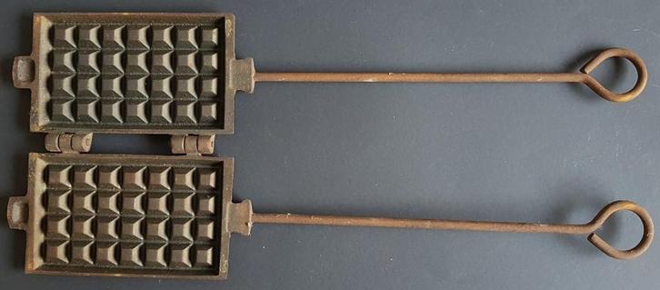 Oude Wafelijzer - Adv S 135, Antiek en Kunst, Antiek | Keukenbenodigdheden, Ophalen of Verzenden