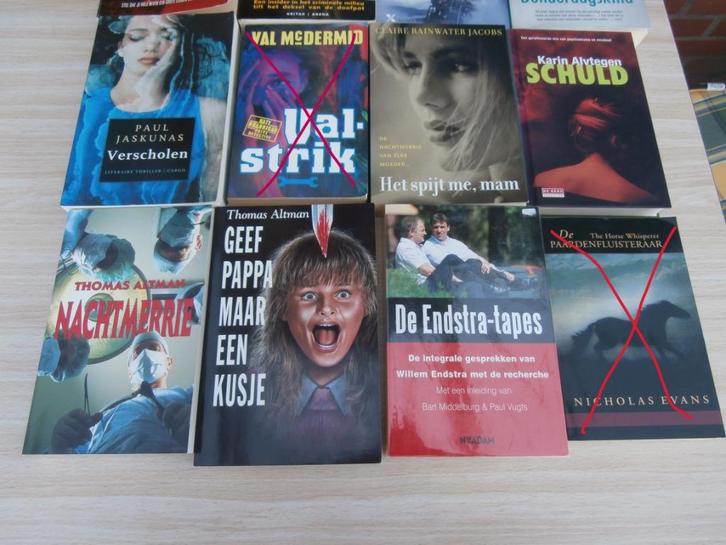 thrillers en andere boeken 3, Boeken, Thrillers, Gelezen, Ophalen of Verzenden