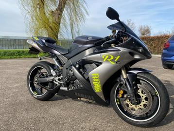 Yamaha YZF R1 2004 - two brother exhaust